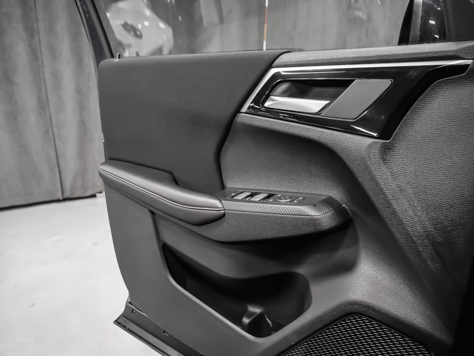 2025 Mitsubishi Outlander Plug-In Hybrid ES AWD APPLE CAR PLAY HEADLIGHT WASHER-10