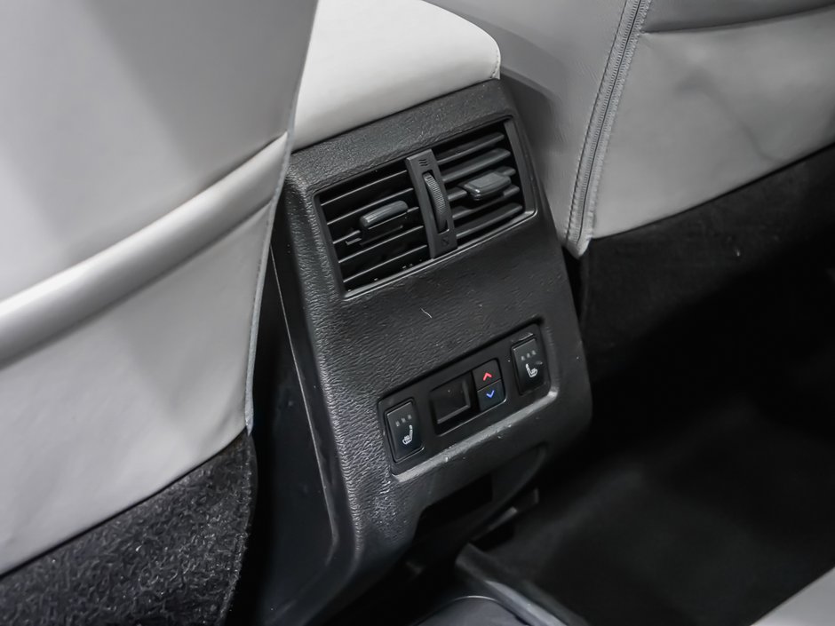 Mitsubishi Outlander Plug-In Hybrid PHEV GT S-AWC SIEGES MASSAGE PANORAMIQUE GPS 2025-17