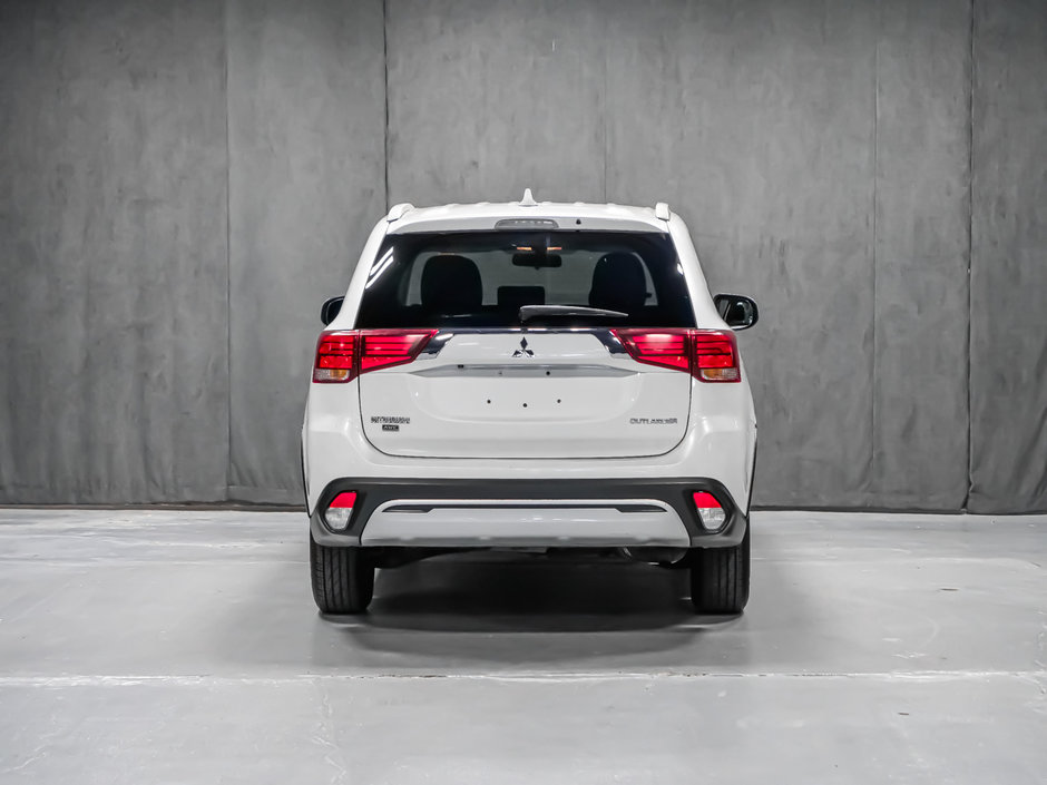 Mitsubishi Outlander ES 2019-5