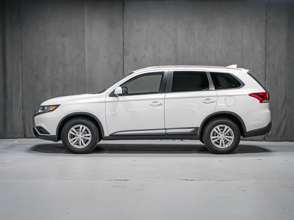 Mitsubishi Outlander ES 2019-3