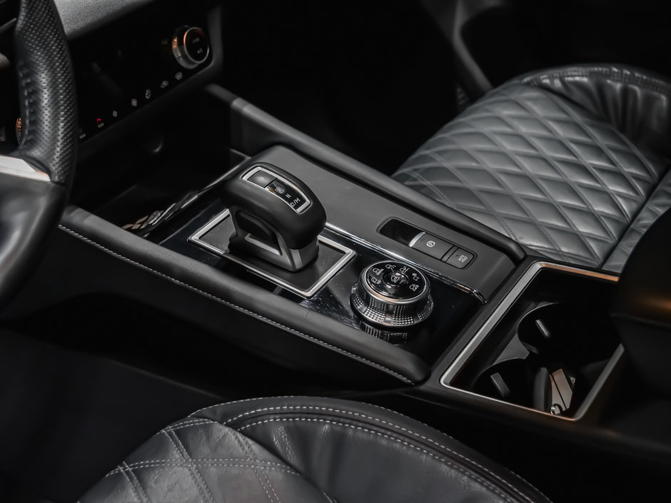 Mitsubishi Outlander SEL 2022-7