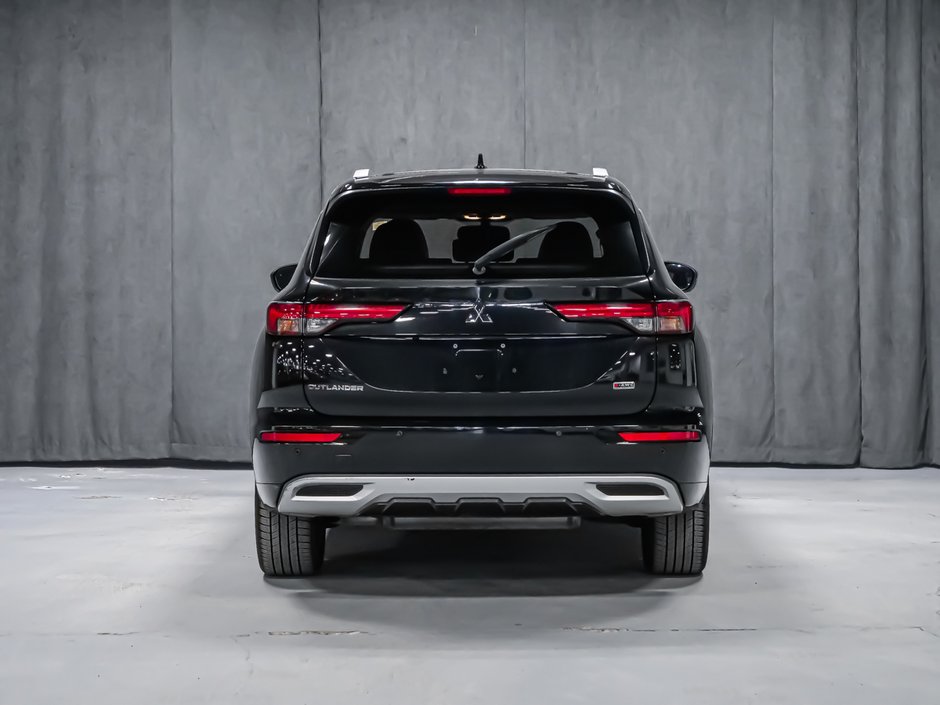 2022 Mitsubishi Outlander GT-2