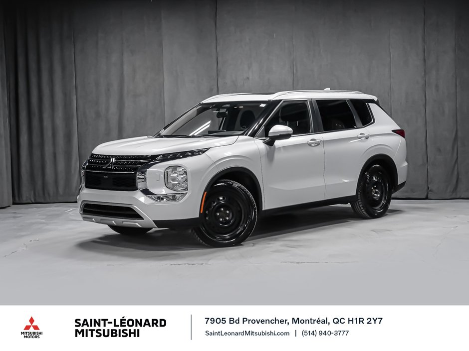 2022 Mitsubishi Outlander LE-0