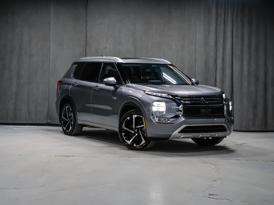 2024 Mitsubishi Outlander GT-8