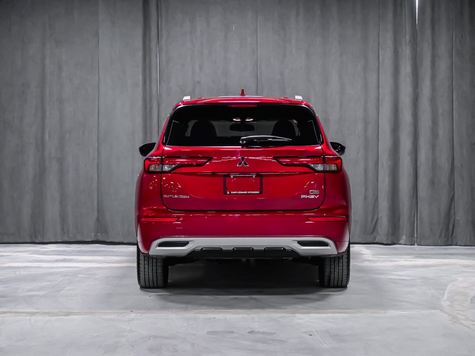 2024 Mitsubishi Outlander Plug-In Hybrid GT SIÈGES EN CUIR SYSTÈME DE SON BOSE PREMIUM-4