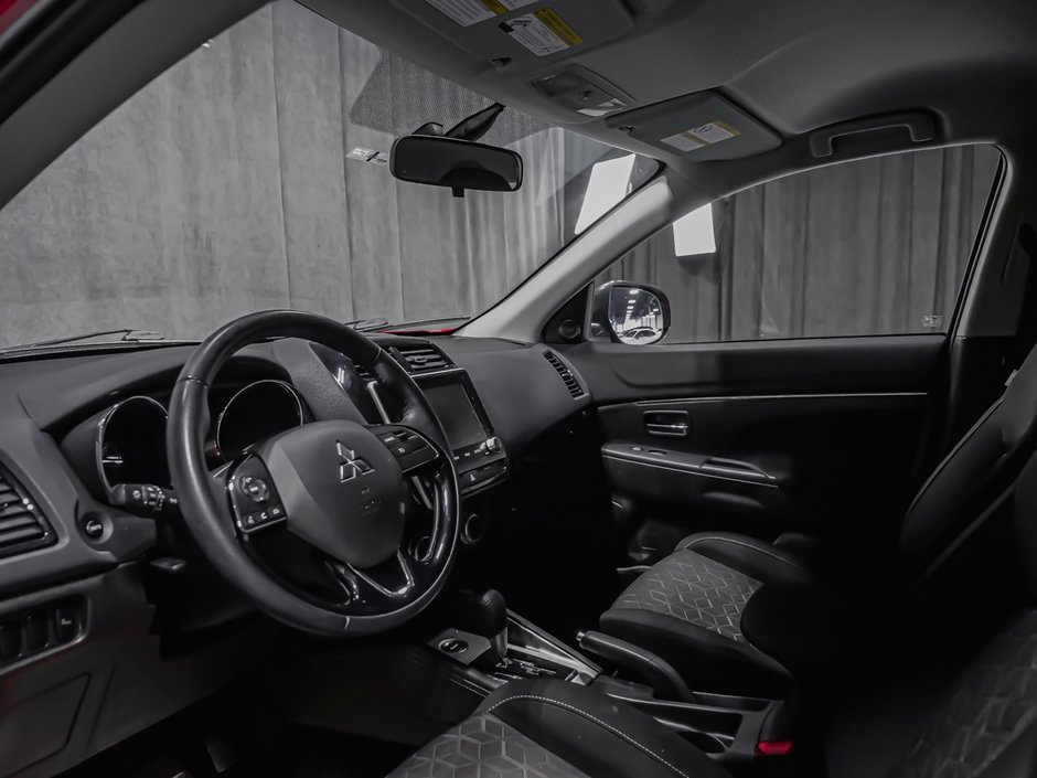 Mitsubishi RVR  2022-6