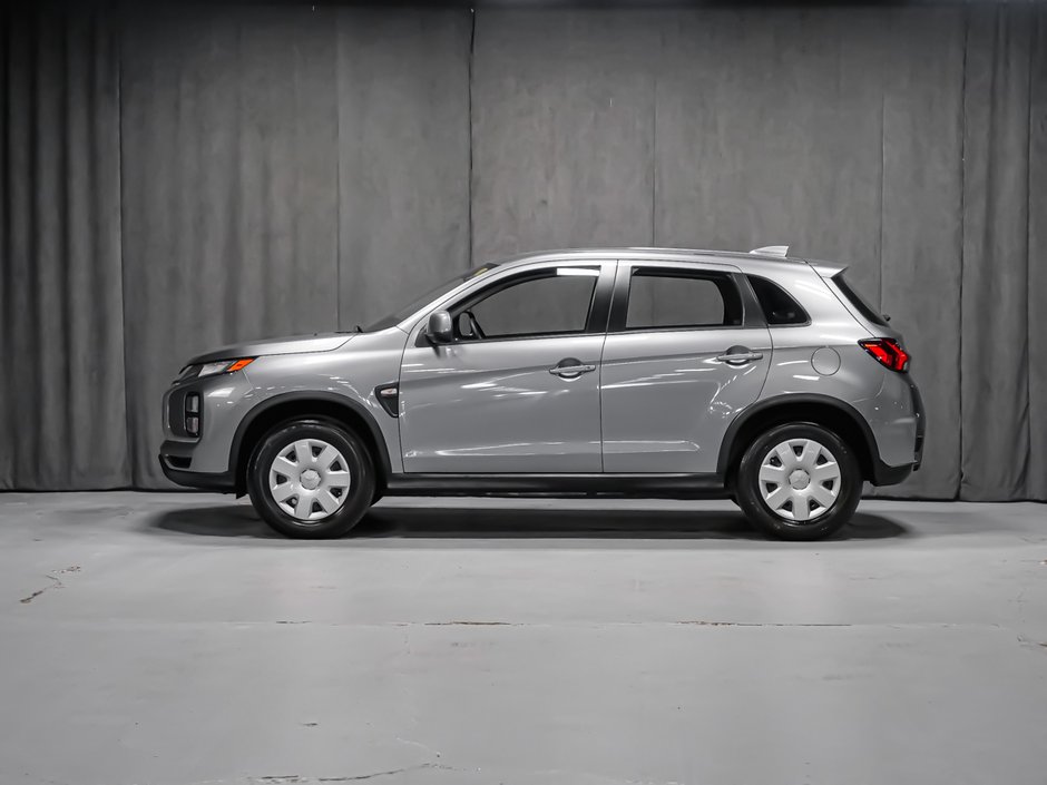 2023 Mitsubishi RVR ES-3