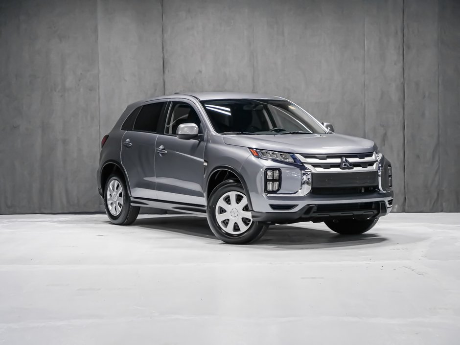 2024 Mitsubishi RVR ES  APPLE CAR PLAY-1