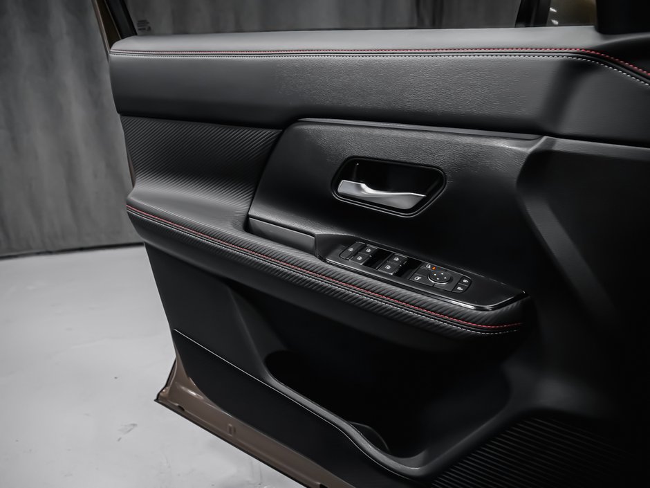 2025 Nissan Kicks SR SYSTÈME BOSE 8 PNEUS-9