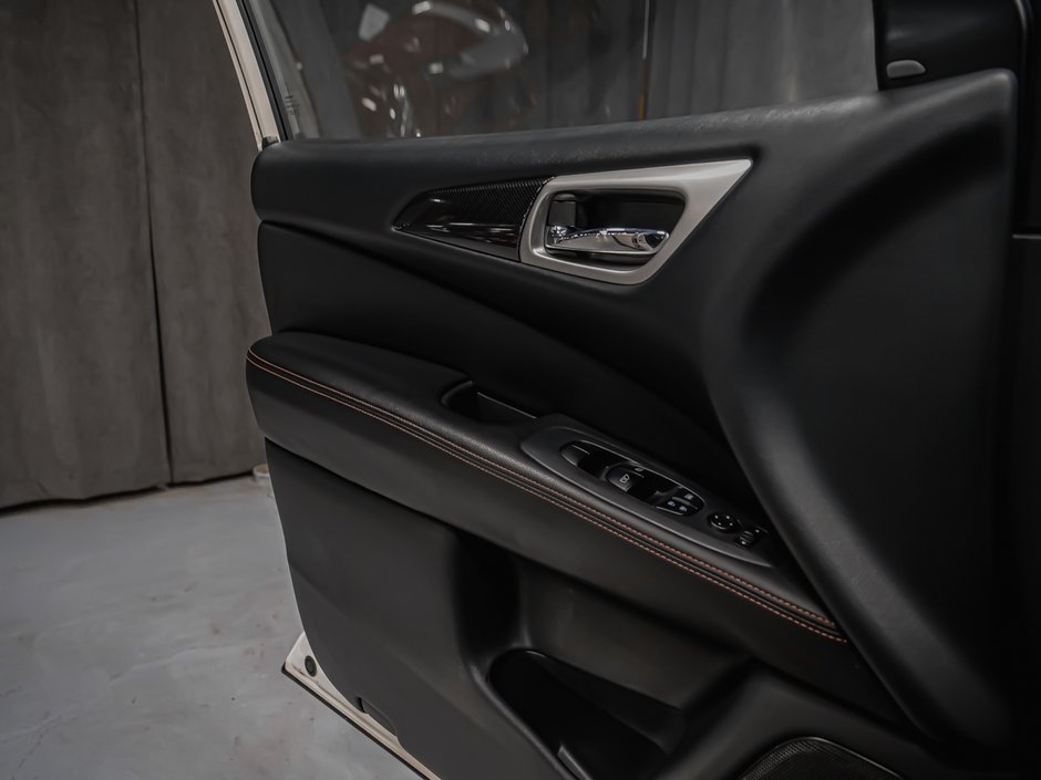 Nissan Pathfinder SV ROCK CREEK 2019-9