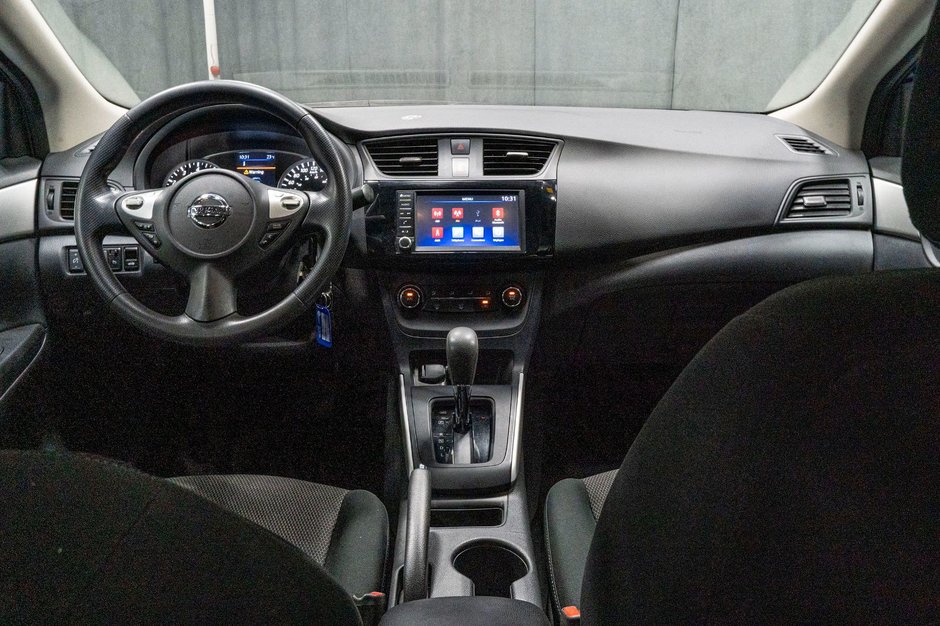 Nissan Sentra  2019-11