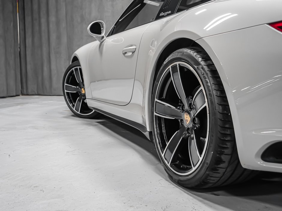 Porsche 911 TARGA 4 MANUAL 2018-12