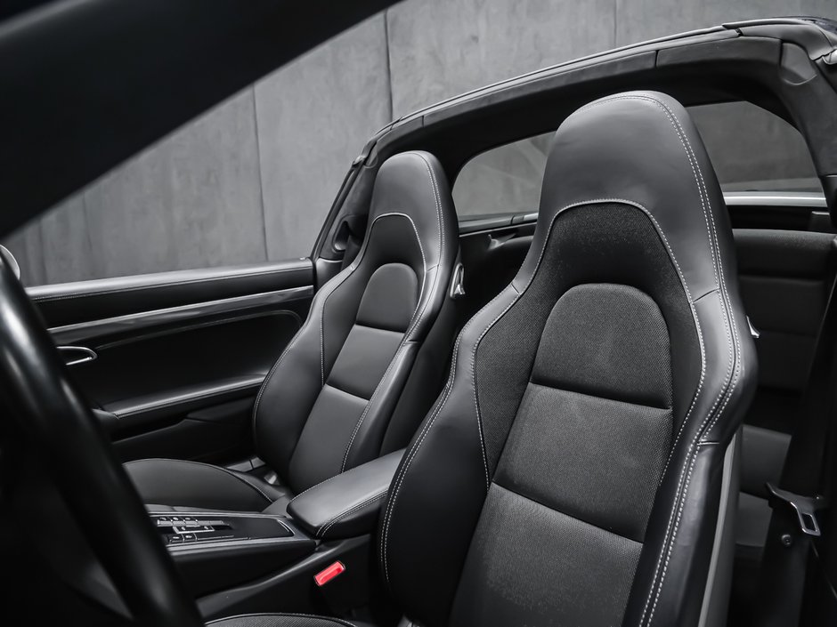Porsche 911 TARGA 4 MANUAL 2018-31