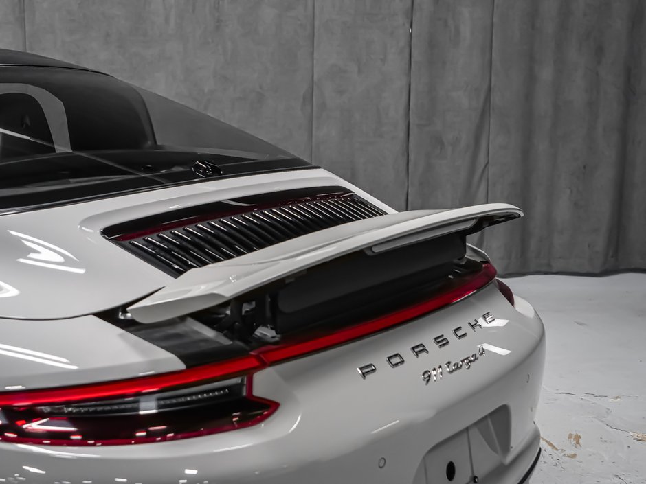 Porsche 911 TARGA 4 MANUAL 2018-8