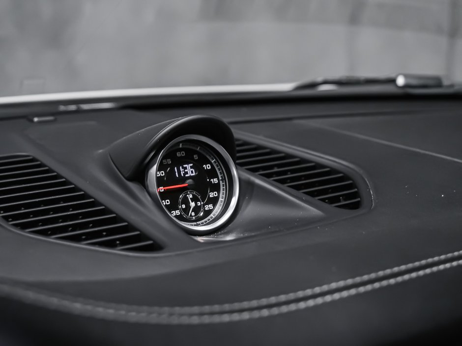 Porsche 911 TARGA 4 MANUAL 2018-26