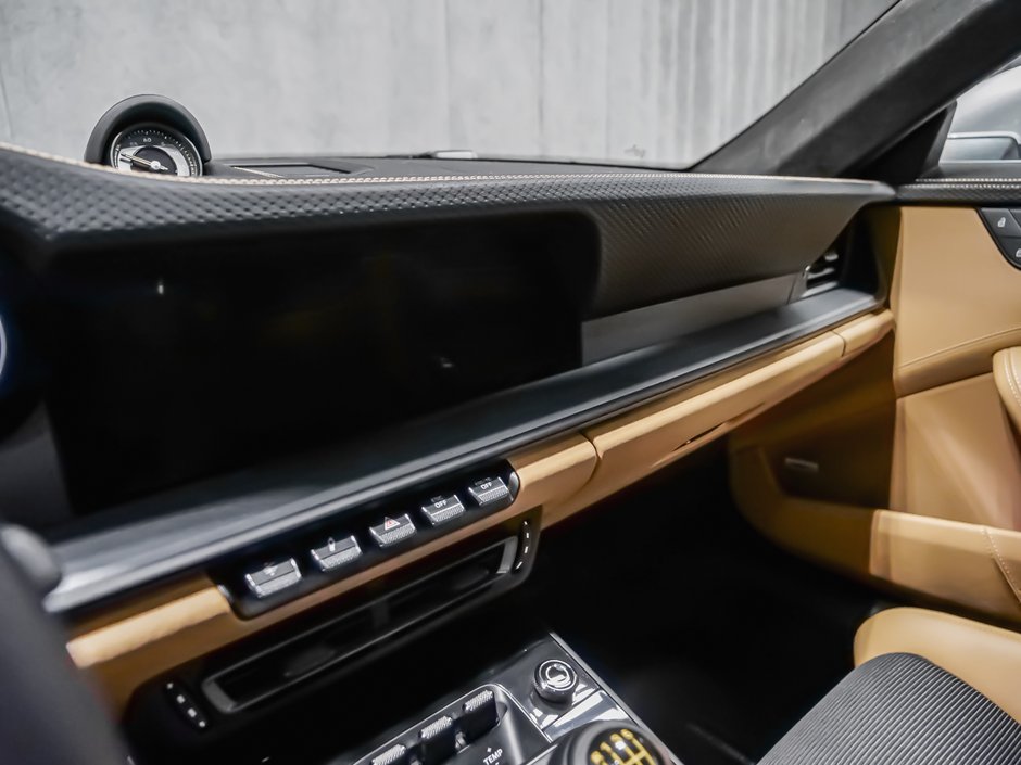 Porsche 911 GT3 TOURING MANUEL 2022-34