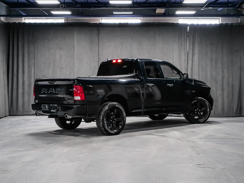 Ram 1500 Classic EXPRESS 2021-1