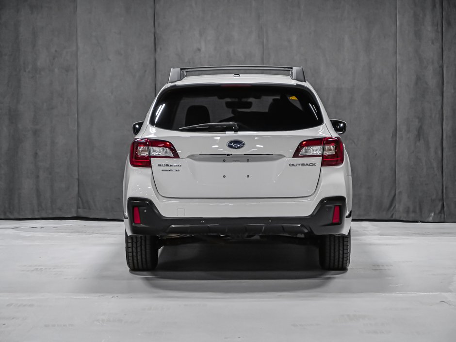 Subaru Outback Limited 2019-4