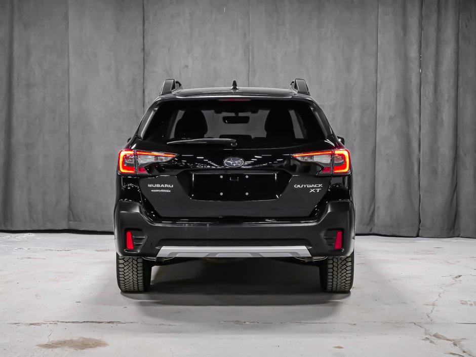 Subaru Outback Limited XT 2022-5