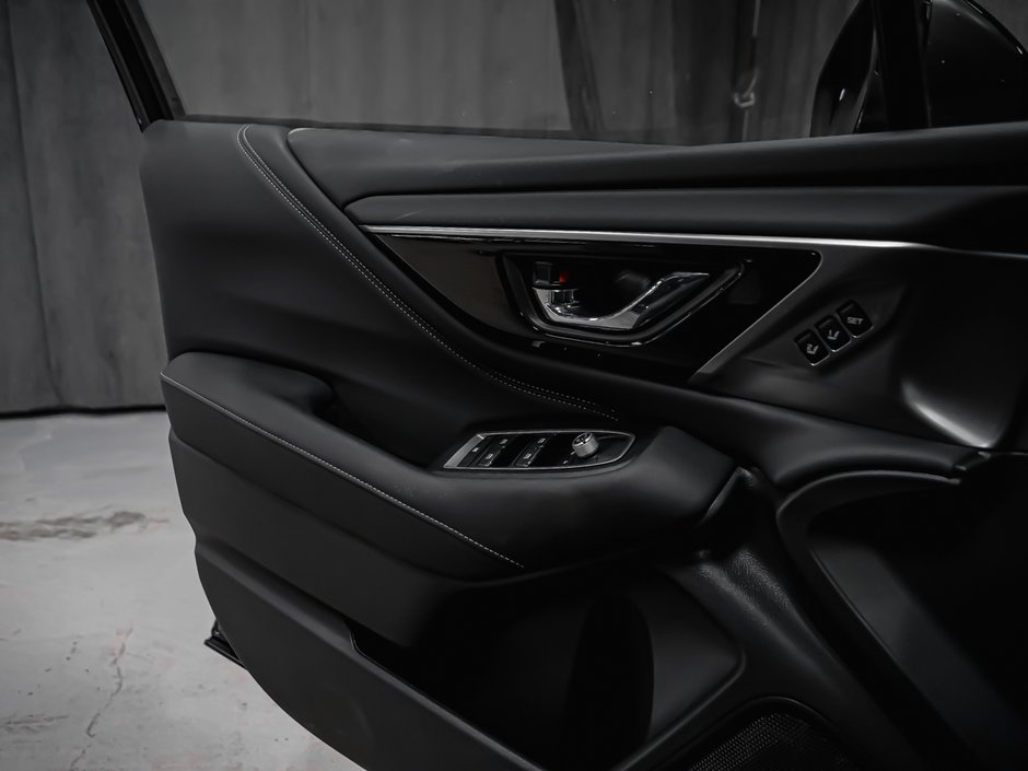 Subaru Outback Limited XT 2022-10