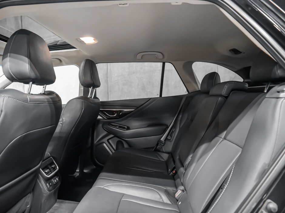 Subaru Outback Limited XT 2022-14