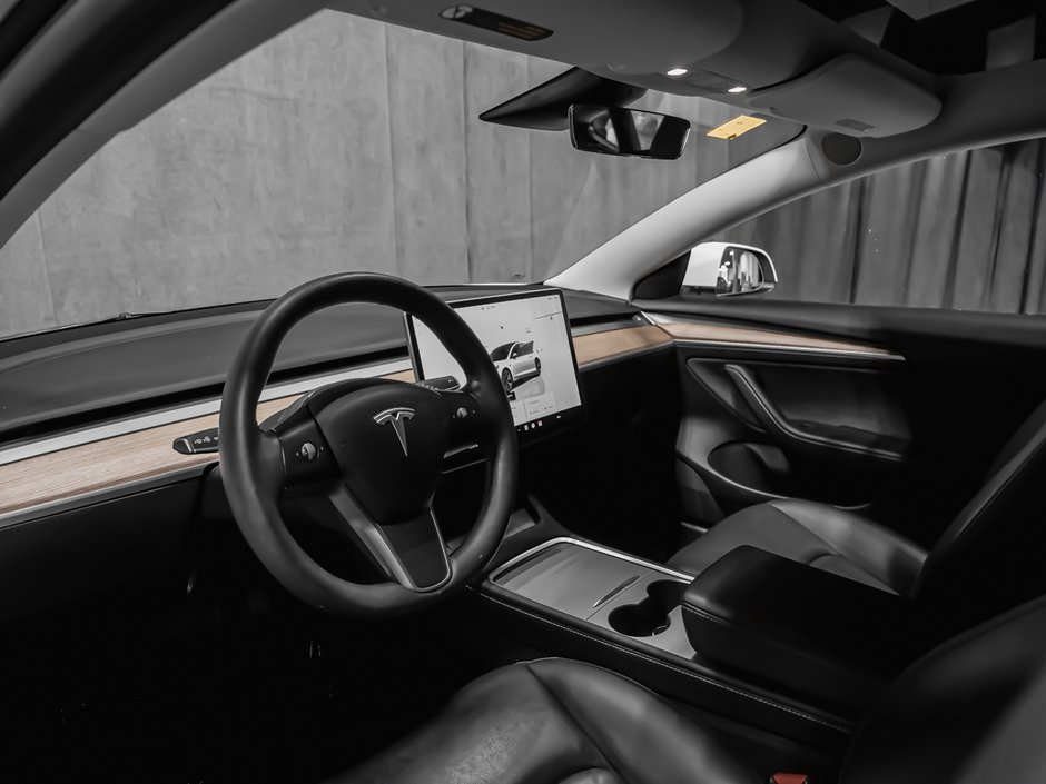 Tesla Model 3  2022-6