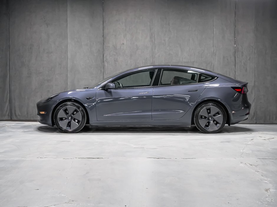 Tesla Model 3  2023-3