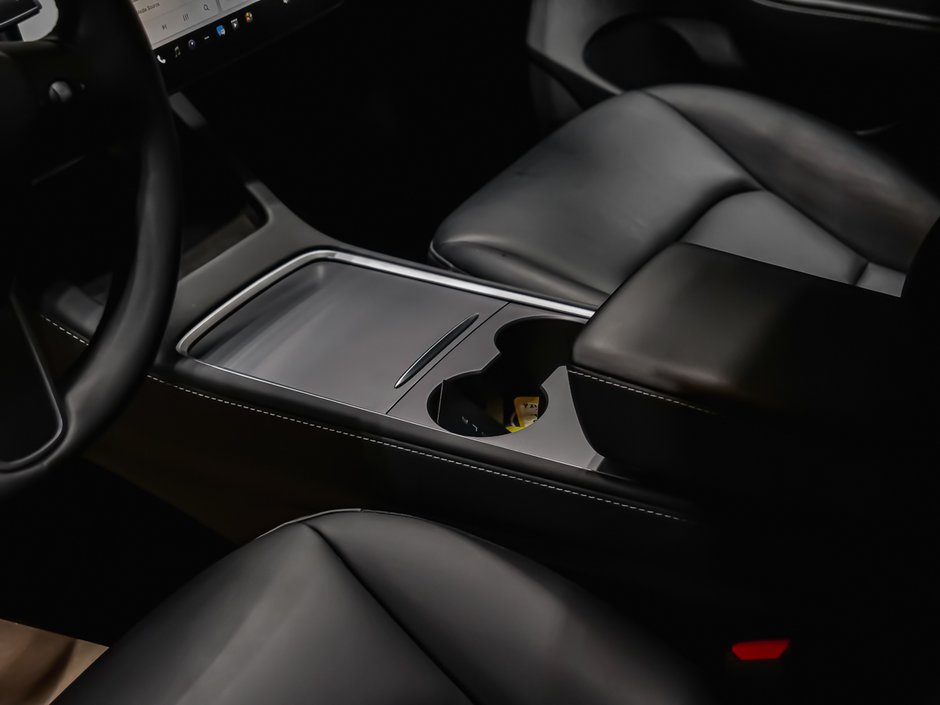 Tesla Model 3  2023-8