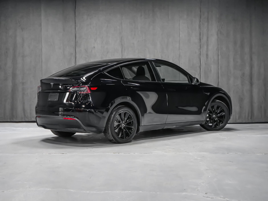 2022 Tesla Model Y LONG RANGE-3