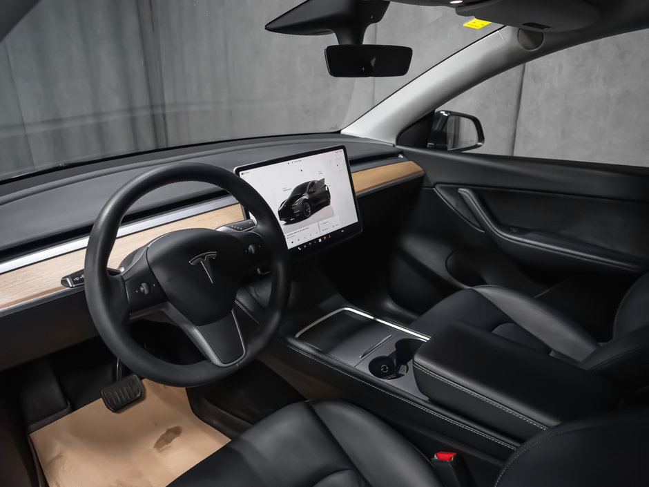 2022 Tesla Model Y LONG RANGE-7