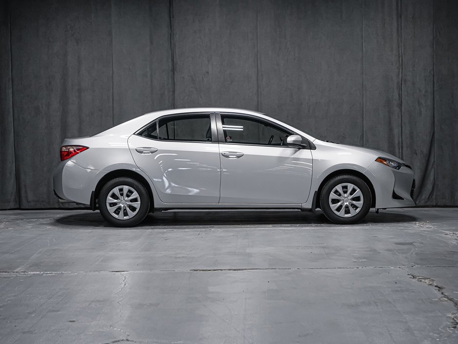 Toyota Corolla  2017-5