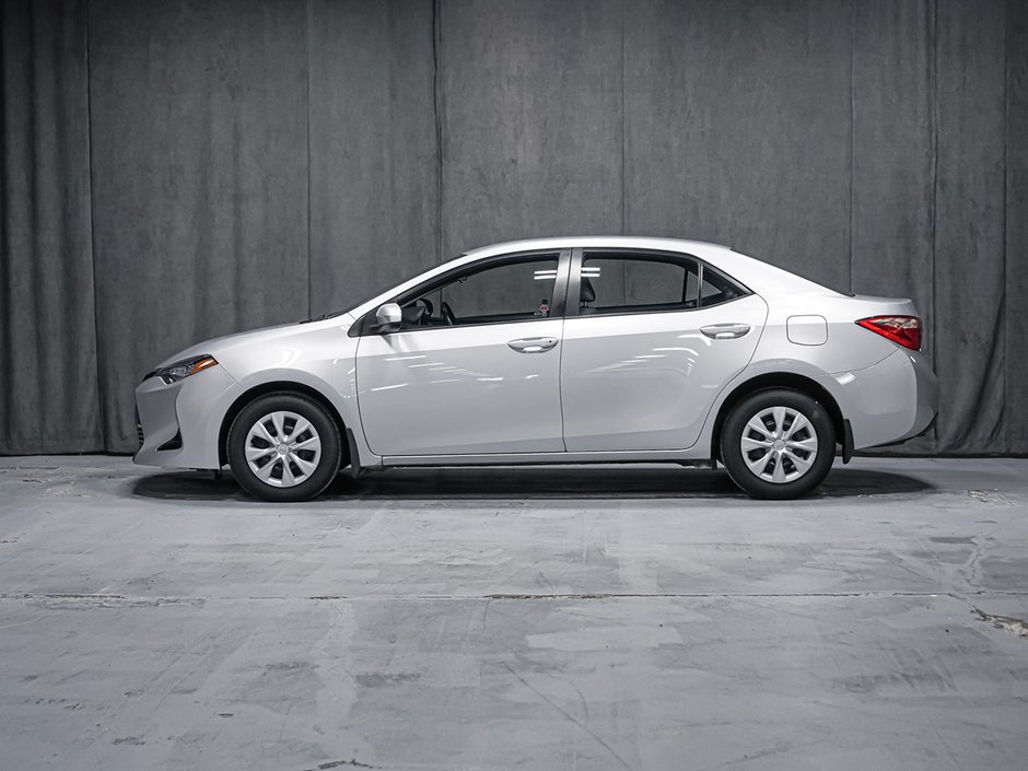 Toyota Corolla  2017-1