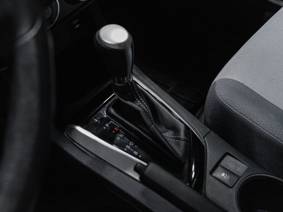 Toyota Corolla  2017-12