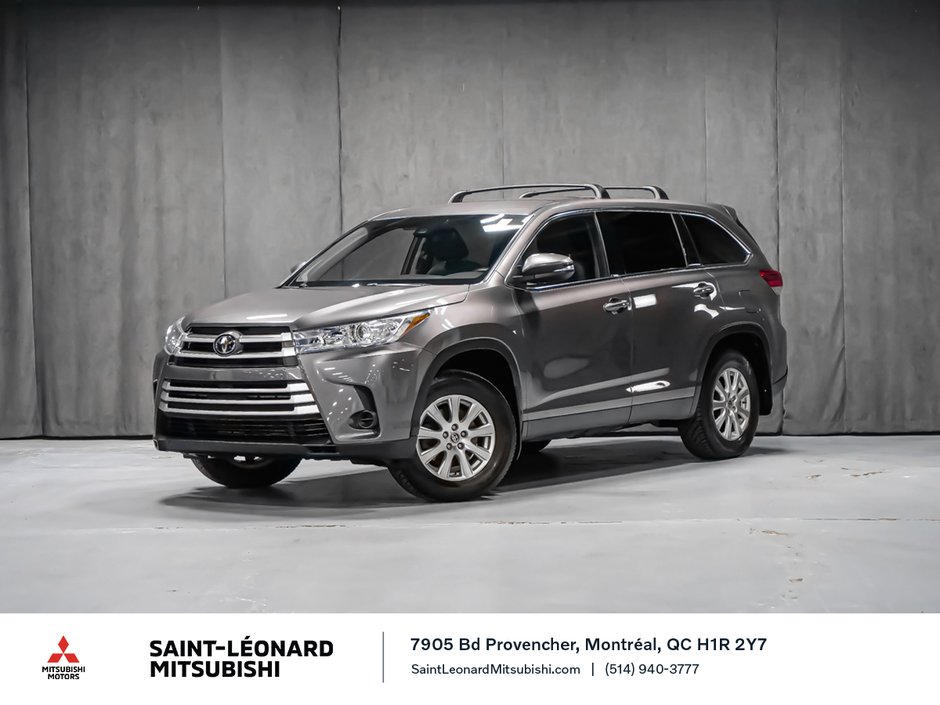 Toyota Highlander LE 2019-0