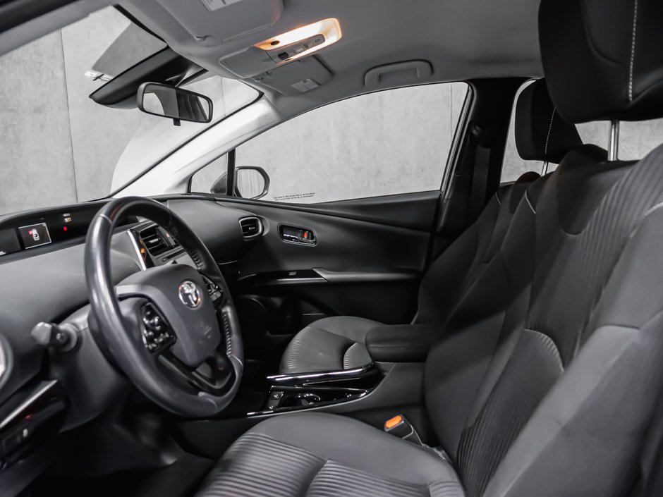 2021 Toyota PRIUS PRIME-14