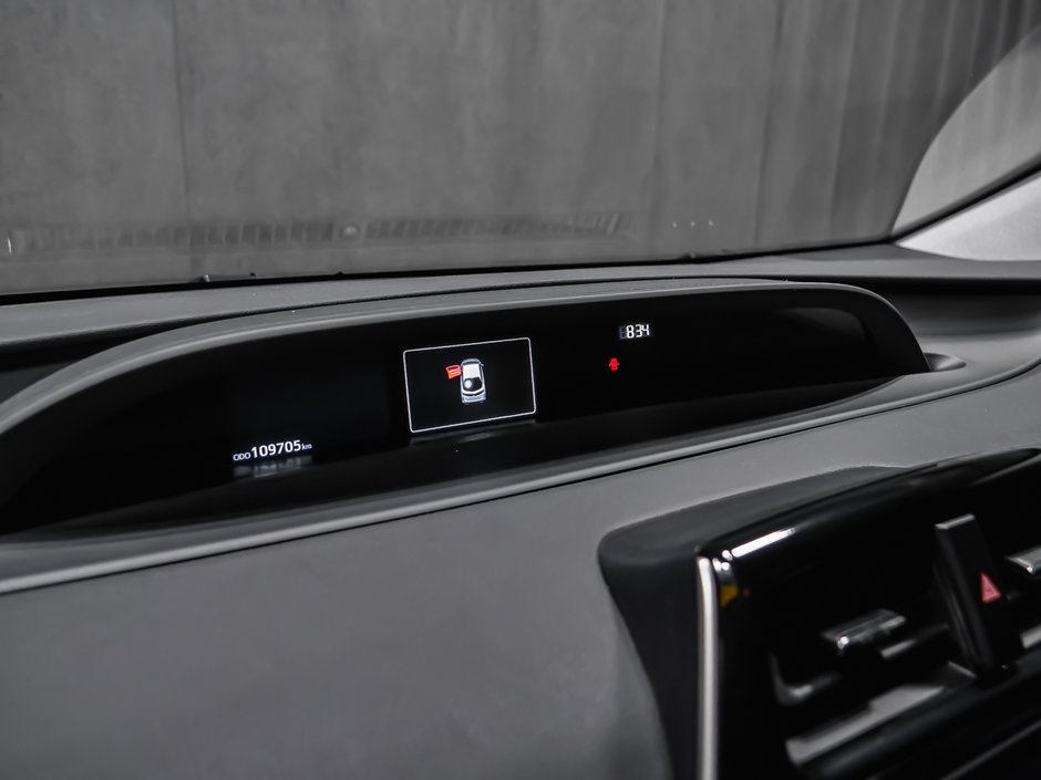 2021 Toyota PRIUS PRIME-11