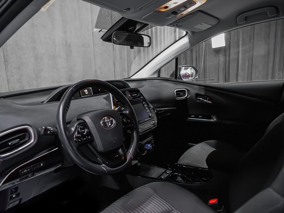 2021 Toyota PRIUS PRIME-6