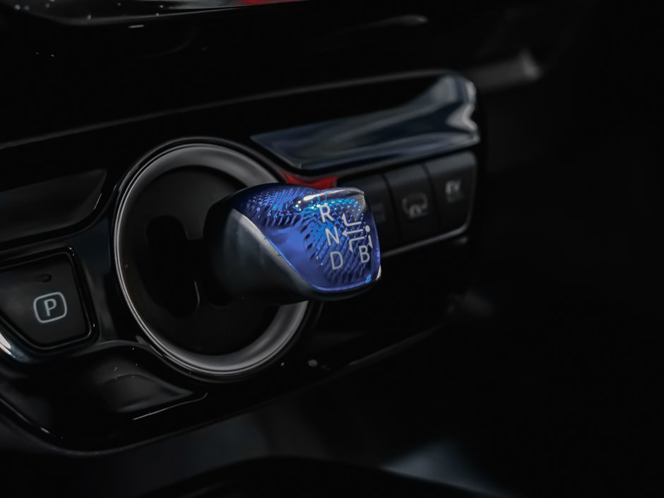 2022 Toyota Prius Prime PLUG-IN 2 SET PNEUS GPS SIÈGES CHAUFFANTS CAPTEUR DEPART DE LIGNE-12