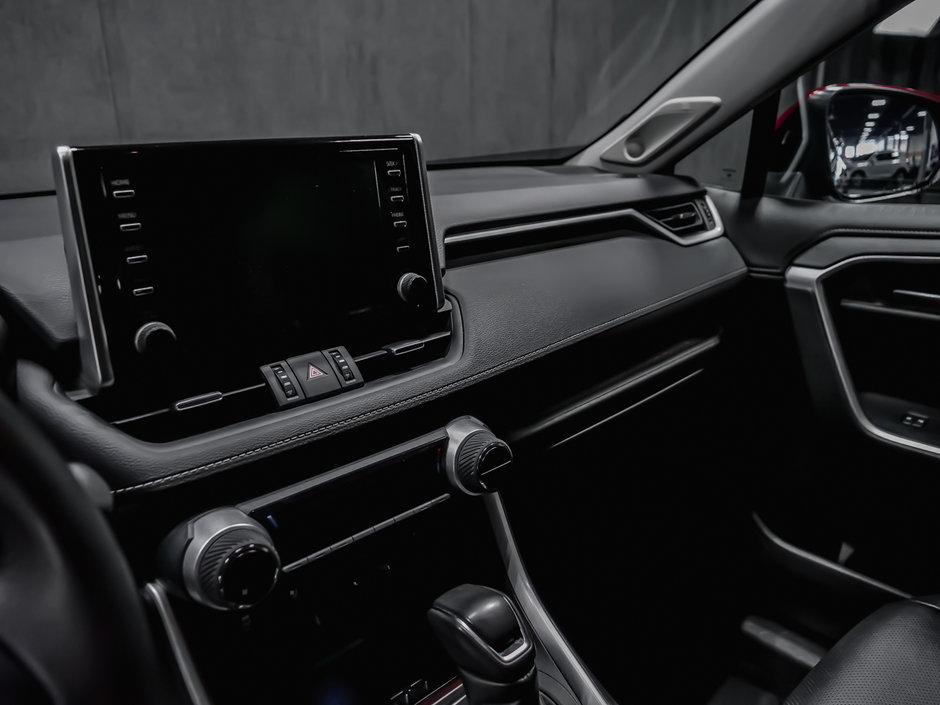 Toyota RAV4 HYBRID LIMITED 2021-12