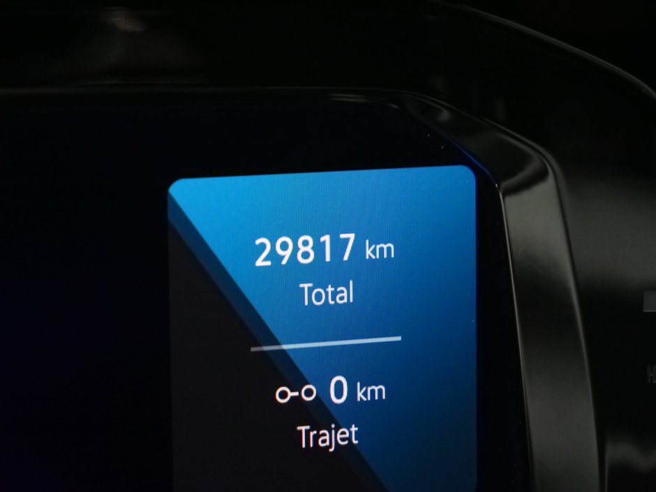 Volkswagen Golf R SPORT SIÈGES VENTILÉS VOLANT CHAUFFANT 2023-10