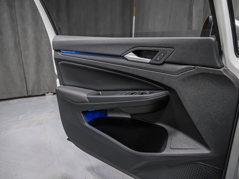 Volkswagen Golf R SPORT SIÈGES VENTILÉS VOLANT CHAUFFANT 2023-11