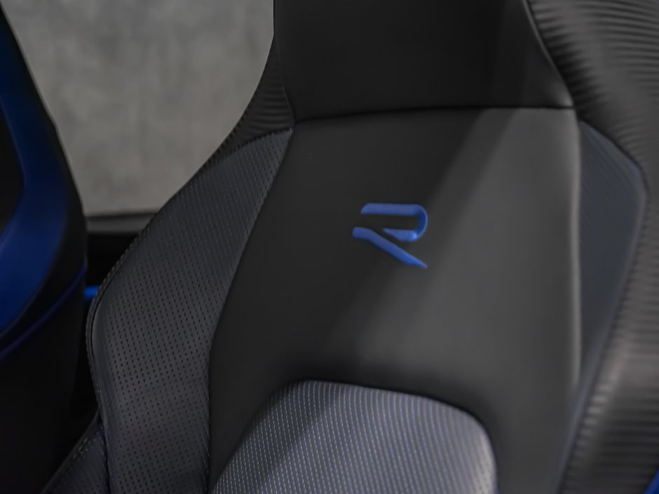 Volkswagen Golf R SPORT SIÈGES VENTILÉS VOLANT CHAUFFANT 2023-21