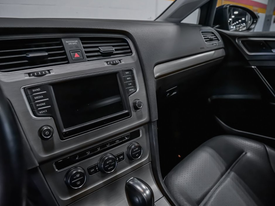 Volkswagen Golf TSI 2 SET DE PNEUS SIÈGES CHAUFFANT 2016-10