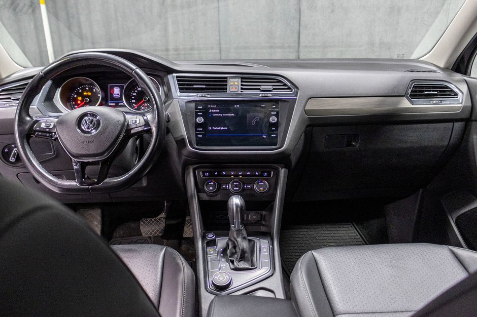 Volkswagen Tiguan COMFORTLINE 2019-13