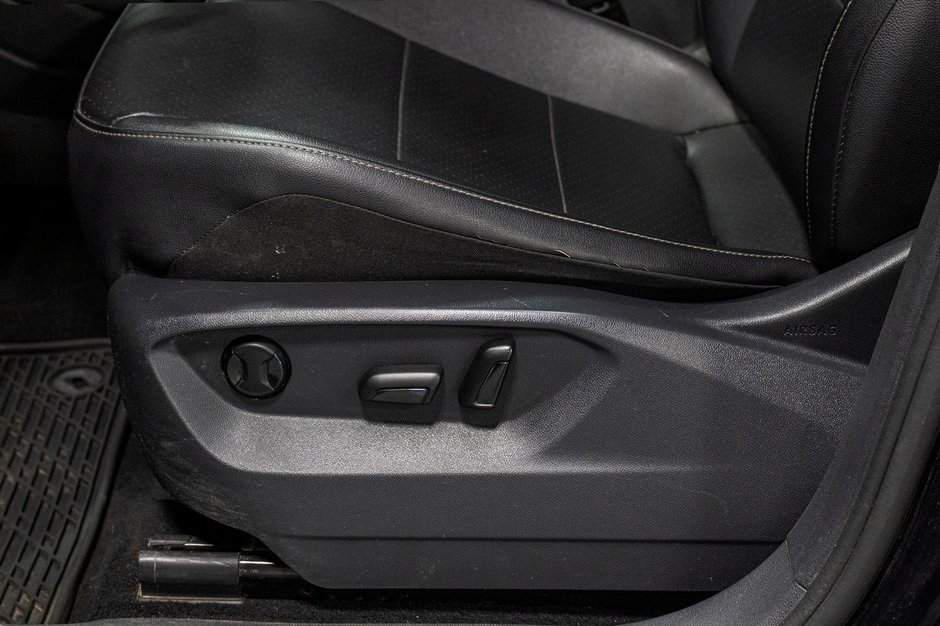 Volkswagen Tiguan COMFORTLINE 2019-15