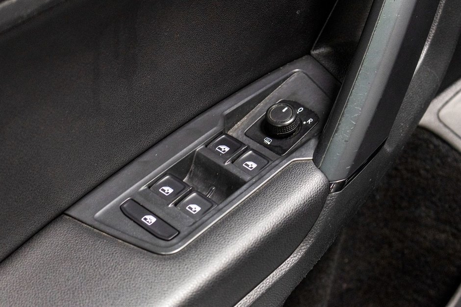 Volkswagen Tiguan COMFORTLINE 2019-18