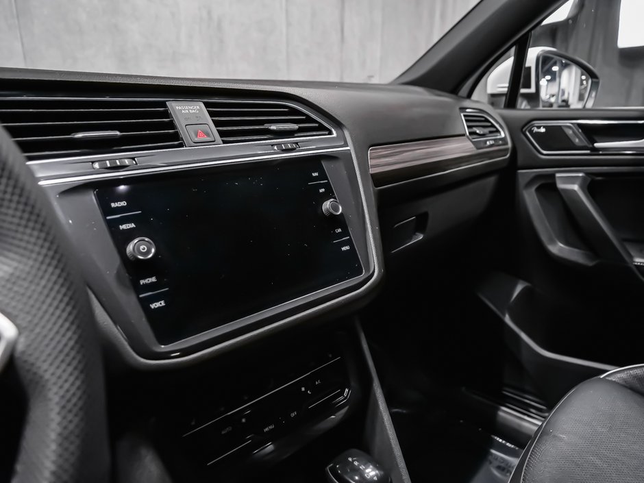 2022 Volkswagen Tiguan Highline R-Line-11