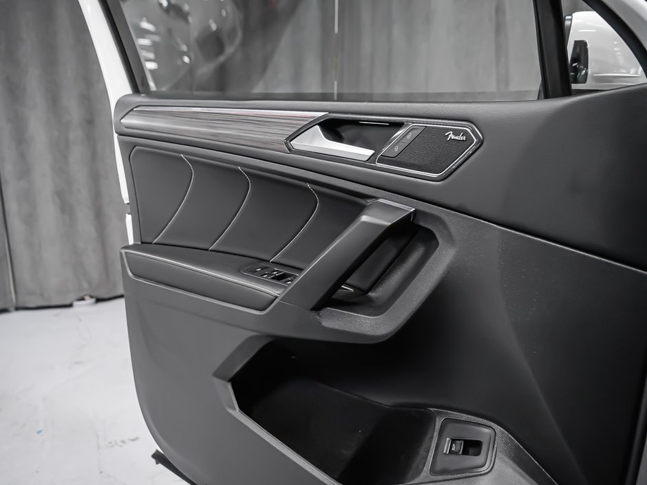 2022 Volkswagen Tiguan Highline R-Line-9