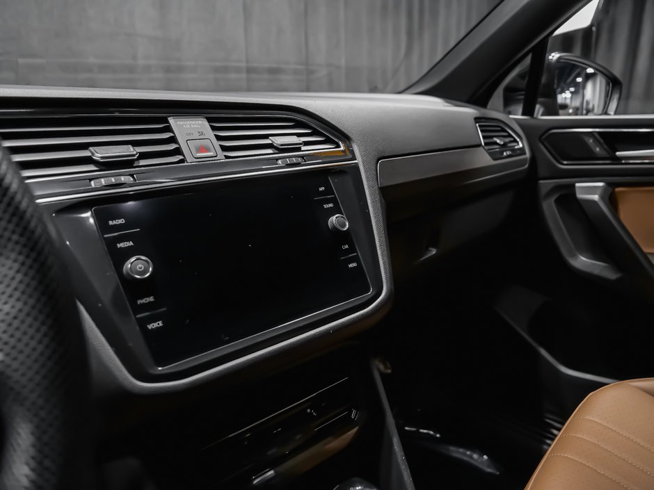 Volkswagen Tiguan Comfortline R-Line Black Edition 2022-10