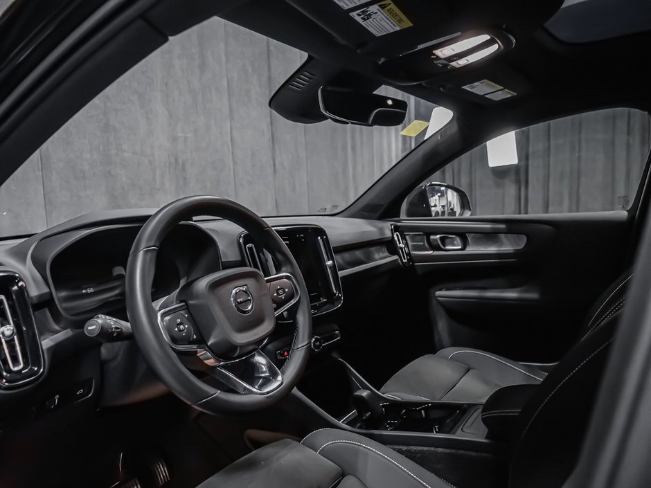 Volvo C40 Recharge Pure Electric ULTIMATE 2022-6